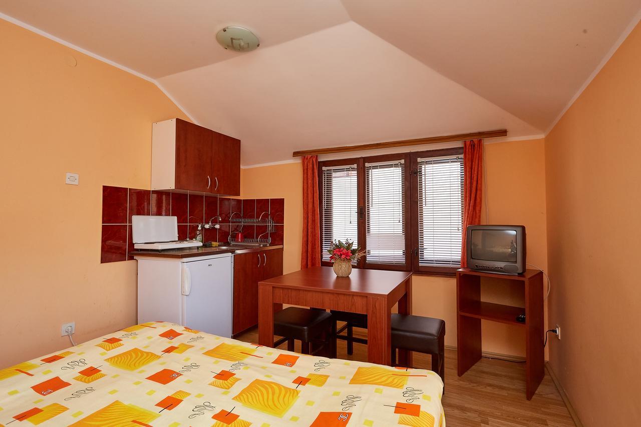 Apartmani Malica Соко Баня Екстериор снимка